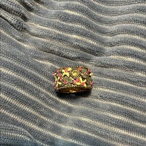 Elegant Gold and Pink Floral Ring
